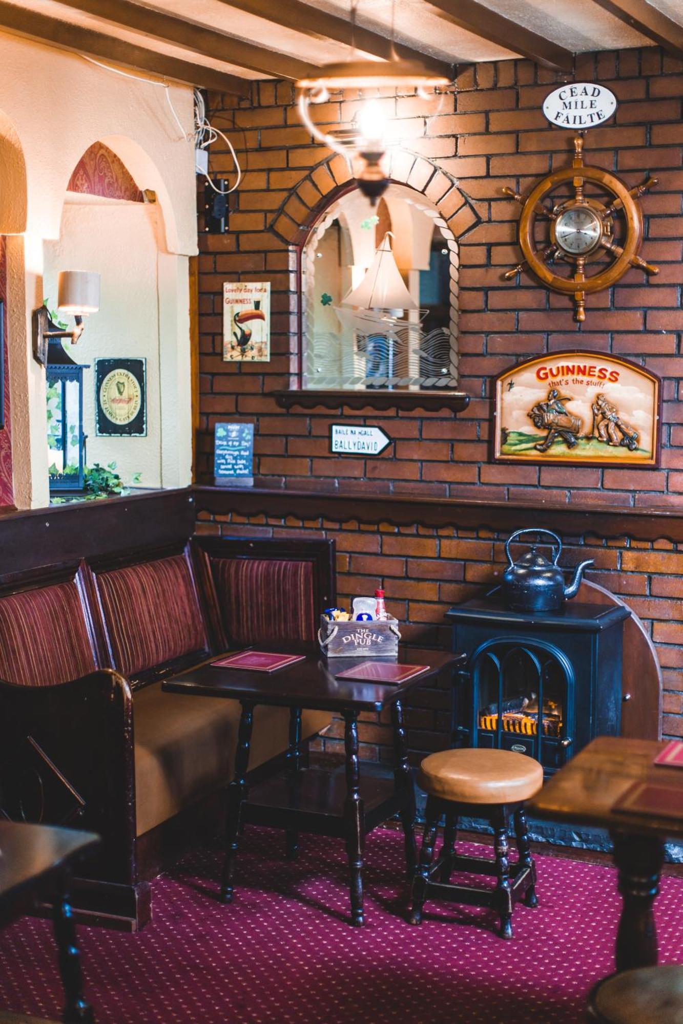The Dingle Pub Rooms Bagian luar foto